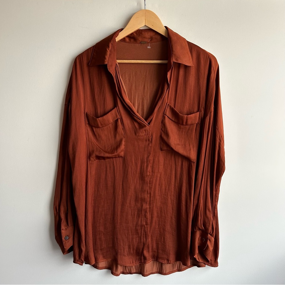 Free People Shirt Adult Large Tan Clay Terracotta Satin Pocket See Measurements